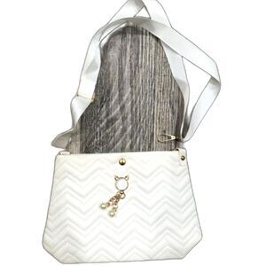 NWT White Quilted Crossbody Bag Cat Charm Purse Adjustable Strap